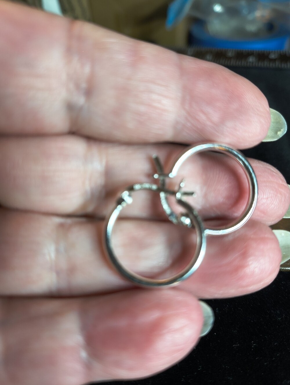 925 Italy Sterling Silver Small Hoop Earrings Classic Polished Minimalist Light - Picture 7 of 11